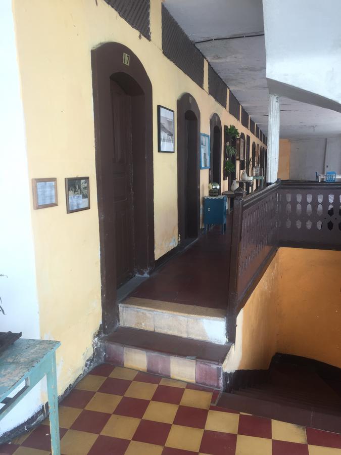 Hotel Miramar Centro Historico Manzanillo Exterior photo
